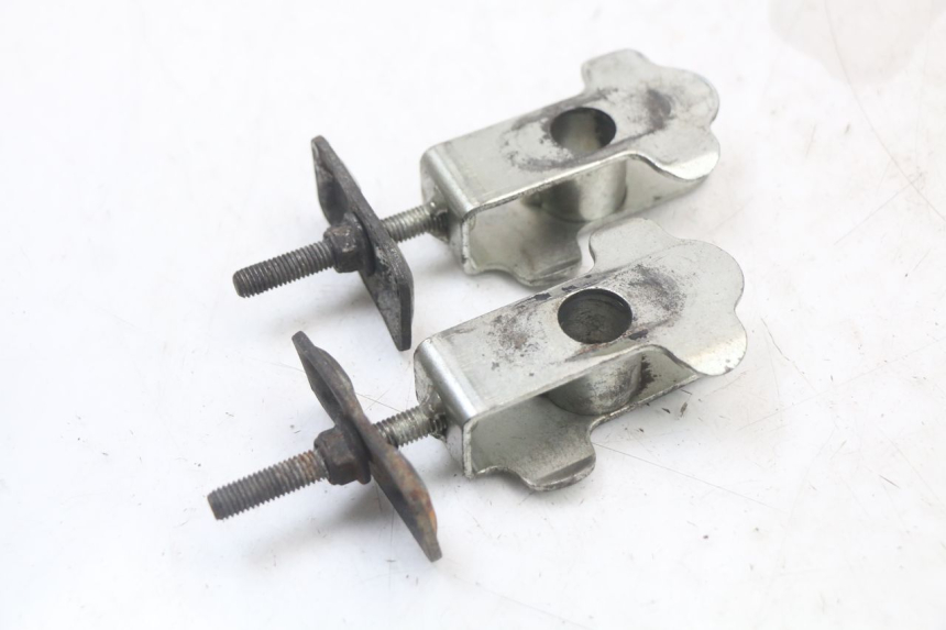 photo de NAPINACZ ŁAŃCUCHA SUZUKI GS F 500 (2004 - 2007) - Zoom stanu zużycia