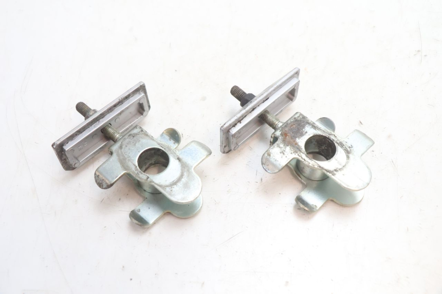 photo de NAPINACZ ŁAŃCUCHA SUZUKI SV S 650 (2003 - 2009) - Zbliżenie techniczne
