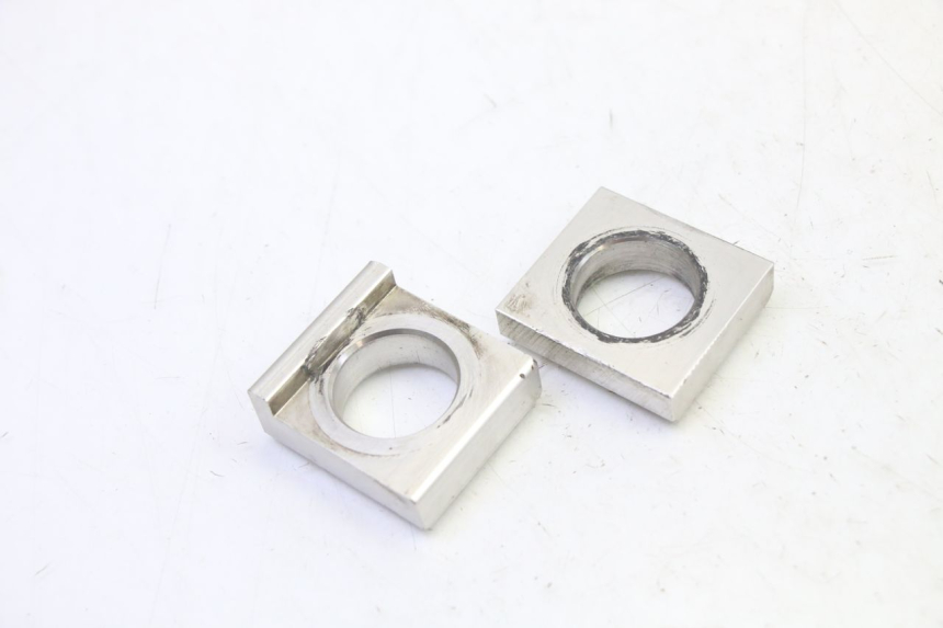 photo de NAPINACZ ŁAŃCUCHA YAMAHA TDM ABS 900 (2002 - 2014) - Szczegół części