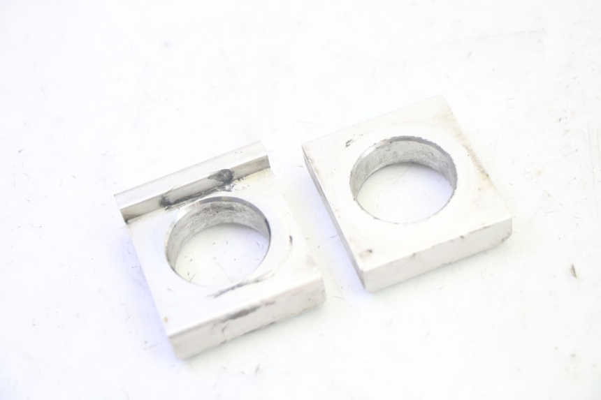 photo de NAPINACZ ŁAŃCUCHA YAMAHA TDM ABS 900 (2002 - 2014) - Zoom stanu zużycia