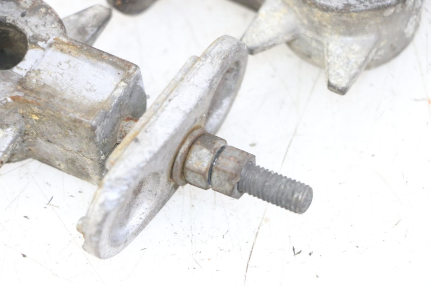 photo de NAPINACZ ŁAŃCUCHA YAMAHA XJN DIVERSION 600 (2000 - 2003) - Zbliżenie techniczne