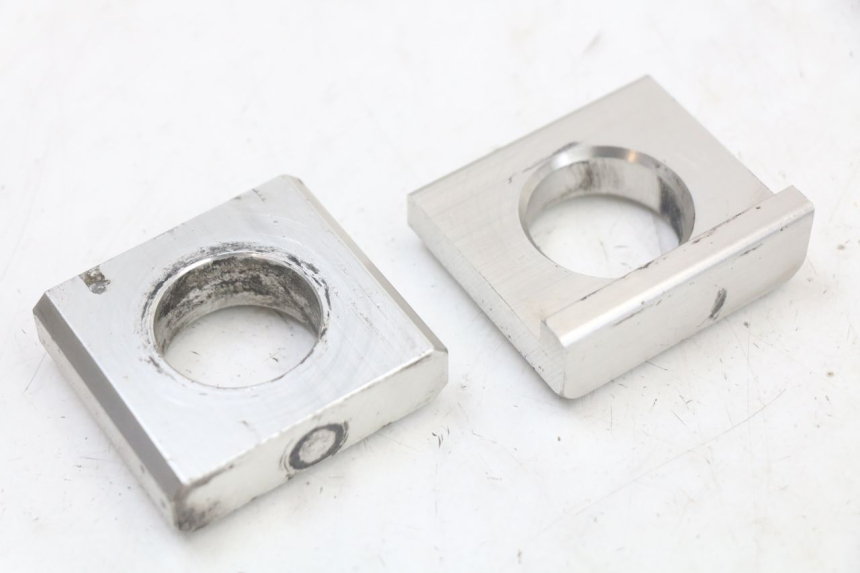 photo de NAPINACZ ŁAŃCUCHA YAMAHA FZ1 FAZER 1000 (2007 - 2009) - Widok główny