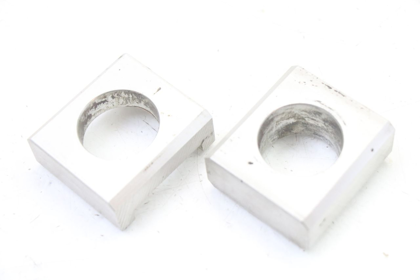 photo de NAPINACZ ŁAŃCUCHA YAMAHA FZ6 FAZER S2 600 (2007 - 2011) - Zoom stanu zużycia