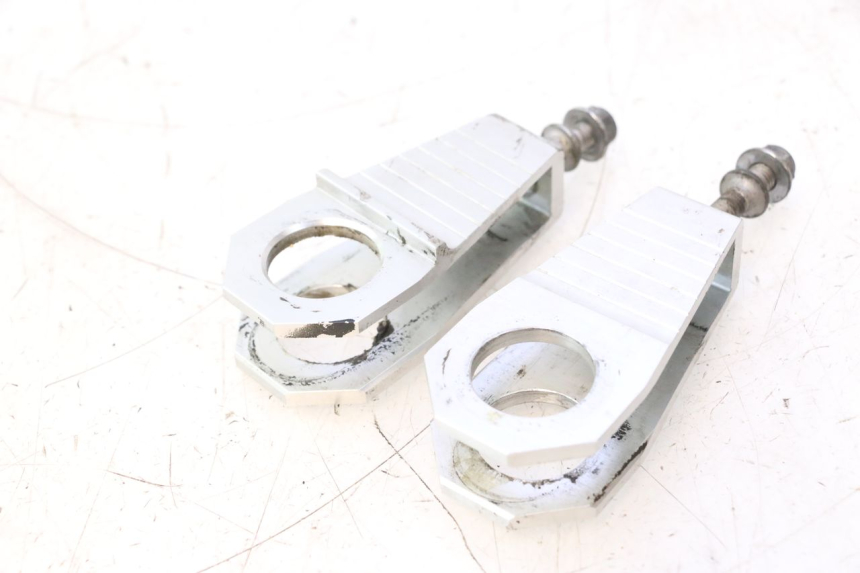 photo de NAPINACZ ŁAŃCUCHA YAMAHA YZF R6 600 (2008 - 2009) - Zoom stanu zużycia