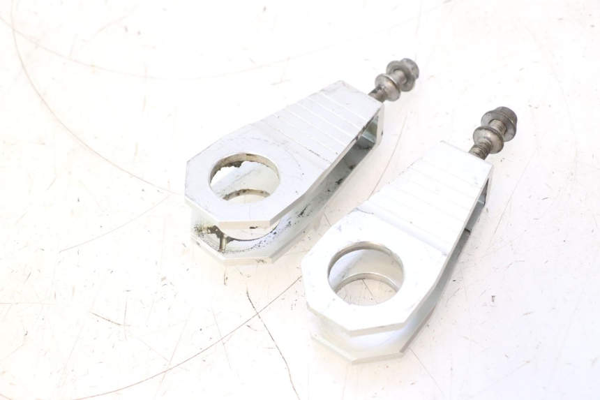 photo de NAPINACZ ŁAŃCUCHA YAMAHA YZF R6 600 (2008 - 2009) - Inny kąt widzenia