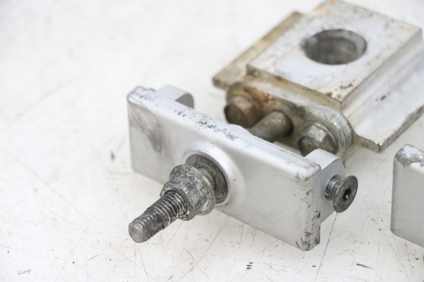 photo de NAPINACZ ŁAŃCUCHA KAWASAKI ZR 7 750 (1999 - 2004) - Zoom stanu zużycia