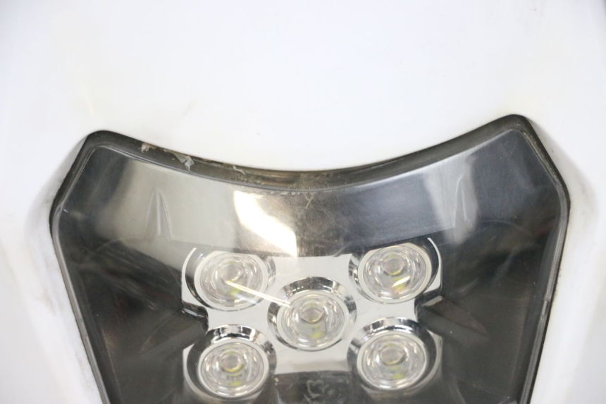 photo de GŁOWICA WIDEŁEK RIEJU MRT 50 (2018 - 2021) - Szczegóły charakterystyczne