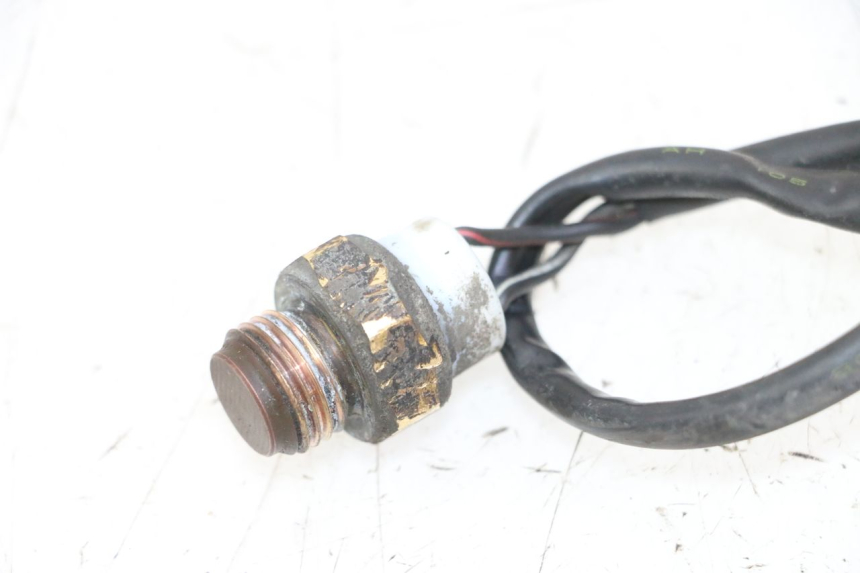 photo de TERMOKONTAKT SUZUKI BURGMAN 125 (2007 - 2014) - Zbliżenie techniczne