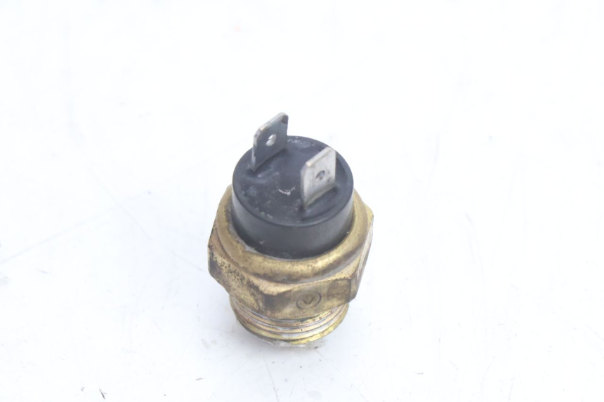 photo de TERMOKONTAKT PEUGEOT CITYSTAR 125 (2011 - 2017) - Zbliżenie techniczne