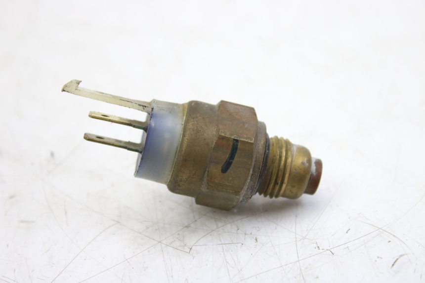 photo de TERMOKONTAKT YAMAHA FZS FAZER 600 (1998 - 2001) - Inny kąt widzenia