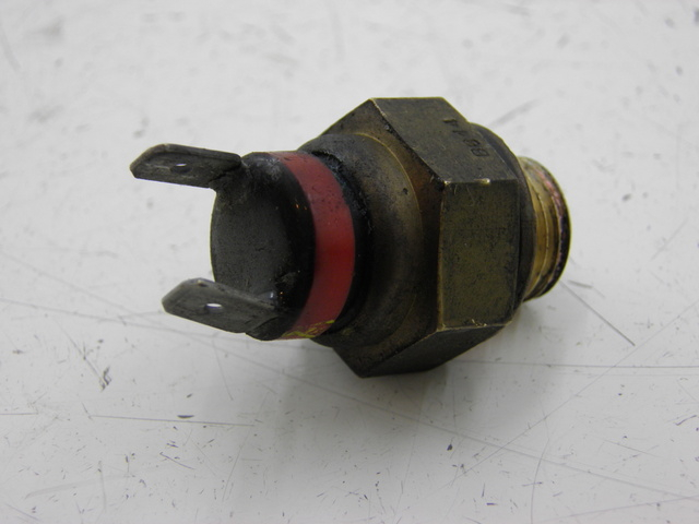 photo de TERMOKONTAKT PIAGGIO MP3 RL 125 (2006 - 2014) - Zoom stanu zużycia