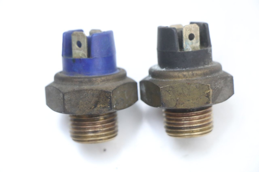 photo de TERMOKONTAKT YAMAHA YP MAJESTY 125 (2002 - 2006) - Zoom stanu zużycia