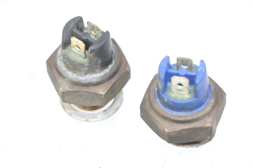 photo de TERMOKONTAKT YAMAHA YP MAJESTY 125 (2007 - 2010) - Szczegół części