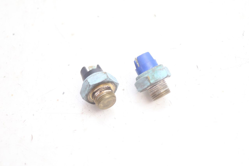 photo de TERMOKONTAKT YAMAHA YP MAJESTY 125 (2002 - 2006) - Zoom stanu zużycia