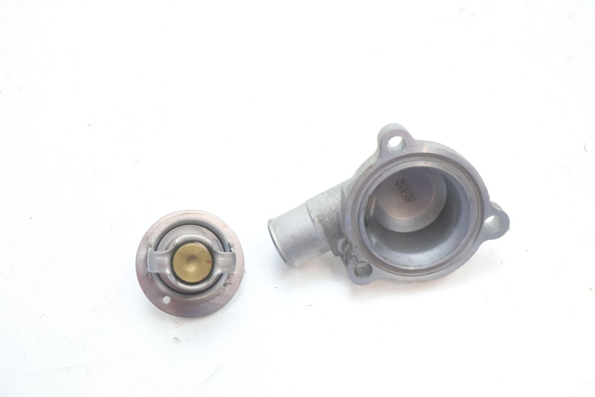 photo de TERMOSTAT KAWASAKI ER-6 ER6 N 650 (2005 - 2009) - Zoom stanu zużycia