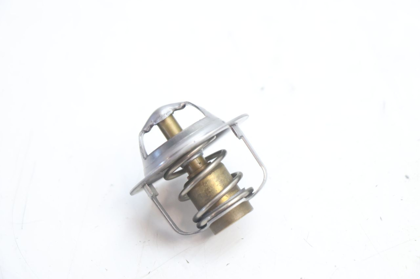 photo de TERMOSTAT KAWASAKI ER-6 ER6 N 650 (2005 - 2009) - Zbliżenie techniczne