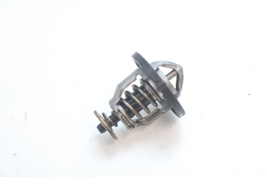 photo de TERMOSTAT HONDA FES S-WING SWING ABS 125 (2007 - 2015) - Inny kąt widzenia