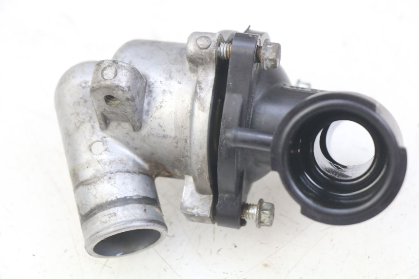 photo de TERMOSTAT YAMAHA FJR ABS 1300 (2006 - 2012) - Inny kąt widzenia