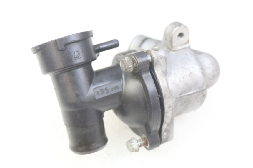 photo de TERMOSTAT YAMAHA FJR ABS 1300 (2006 - 2012) - Zbliżenie techniczne