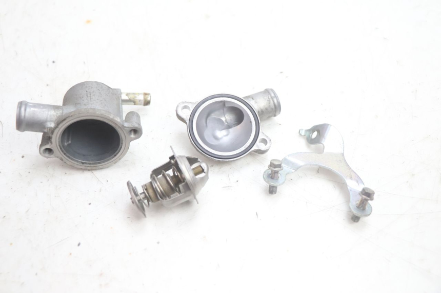 photo de TERMOSTAT HONDA FJS SILVER WING SILVERWING 400 (2005 - 2008) - Widok główny