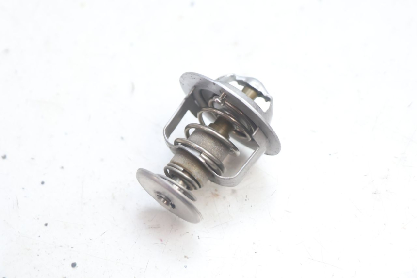 photo de TERMOSTAT HONDA FJS SILVER WING SILVERWING 400 (2005 - 2008) - Inny kąt widzenia