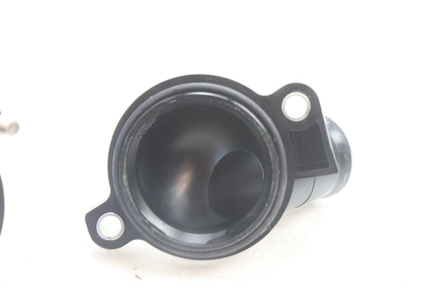 photo de TERMOSTAT YAMAHA FZ8 800 (2010 - 2016) - Inny kąt widzenia