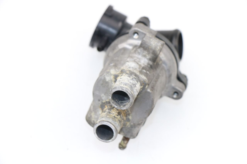 photo de TERMOSTAT YAMAHA FZS FAZER 600 (2001 - 2003) - Zoom stanu zużycia
