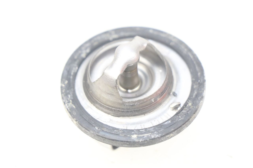 photo de TERMOSTAT YAMAHA MT-07 MT07 ABS 700 (2014 - 2017) - Zoom stanu zużycia