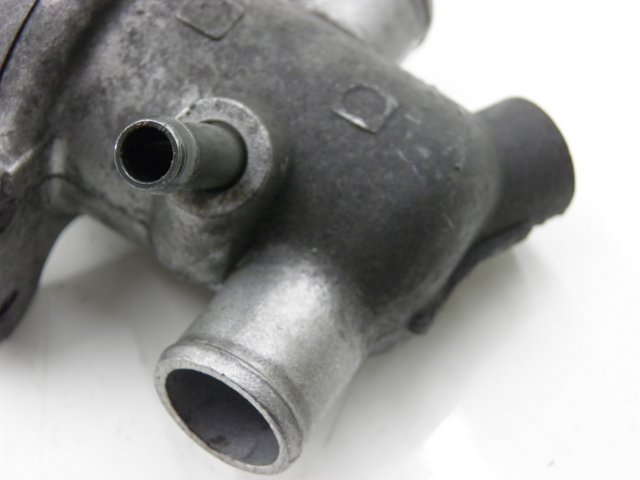 photo de TERMOSTAT SUZUKI SV S 650 (2003 - 2009) - Zoom stanu zużycia