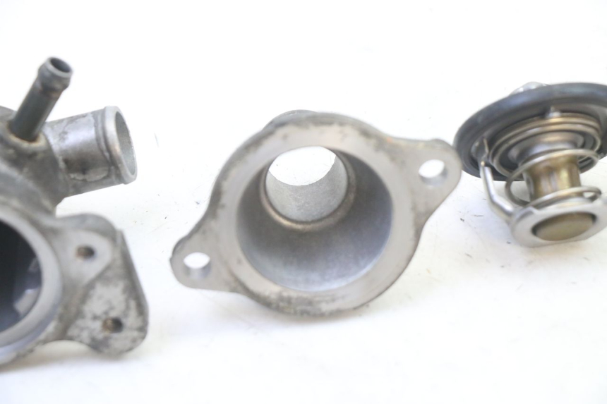 photo de TERMOSTAT SUZUKI SV S 650 (2003 - 2009) - Inny kąt widzenia