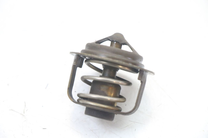 photo de TERMOSTAT HONDA VT C2 SHADOW 750 (1997 - 2001) - Inny kąt widzenia
