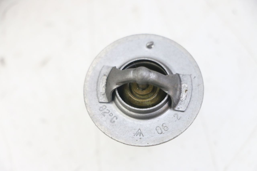 photo de TERMOSTAT HONDA XLV VARADERO 125 (2000 - 2006) - Szczegół części