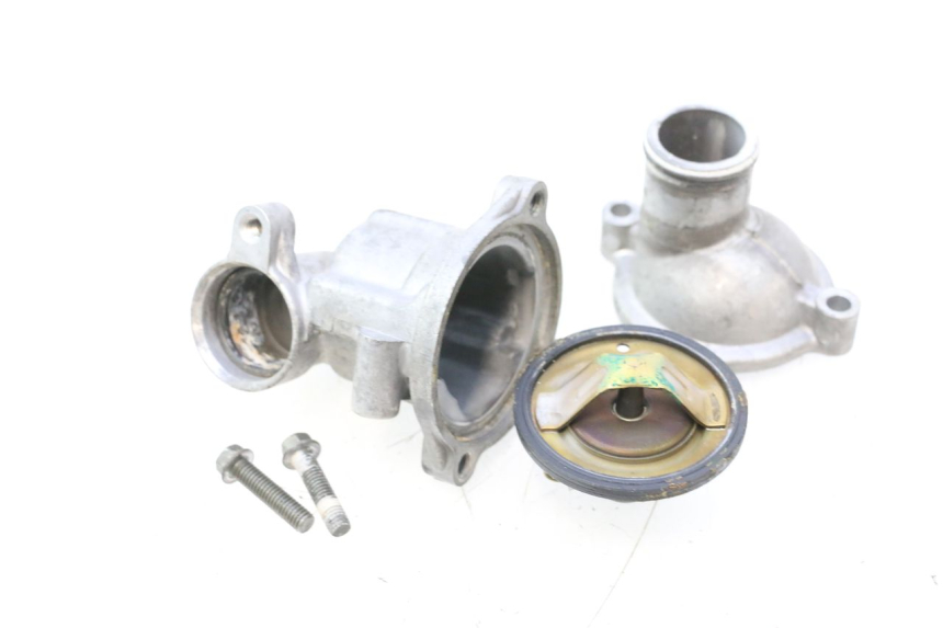 photo de TERMOSTAT YAMAHA YZF R GENESIS 750 (1993 - 1998) - Zbliżenie techniczne