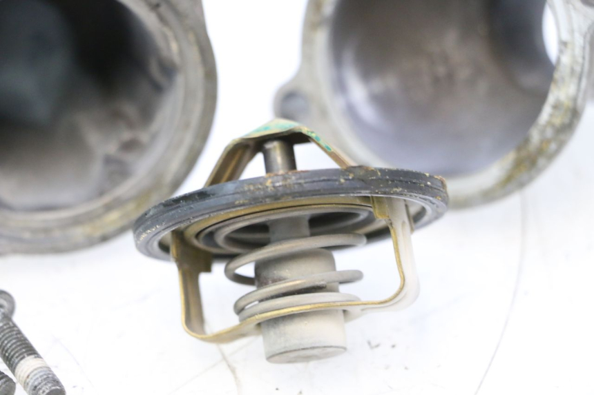 photo de TERMOSTAT YAMAHA YZF R GENESIS 750 (1993 - 1998) - Punkty mocowania