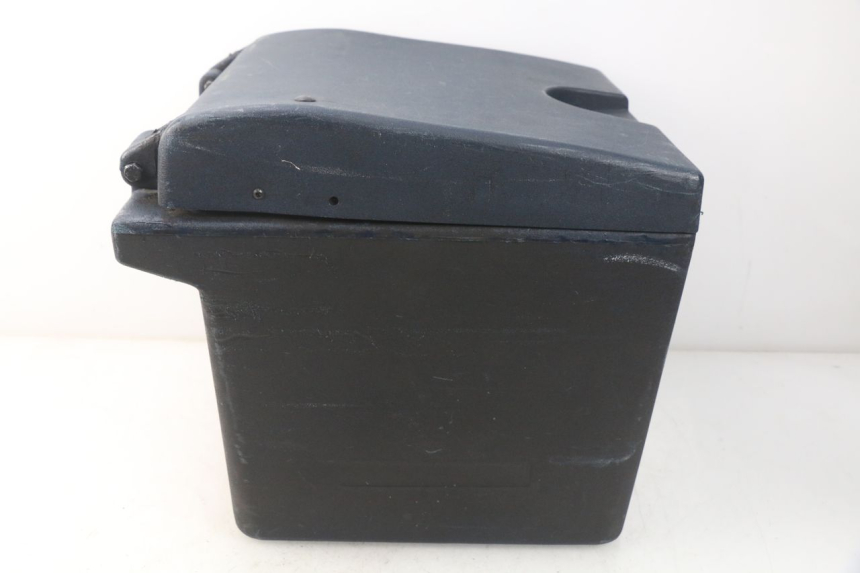 photo de KUFER TYŁ KYMCO AGILITY 4T 50 (2005 - 2018) - Widok główny