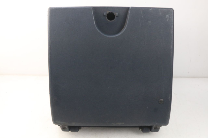 photo de KUFER TYŁ KYMCO AGILITY 4T 50 (2005 - 2018) - Widok ogólny