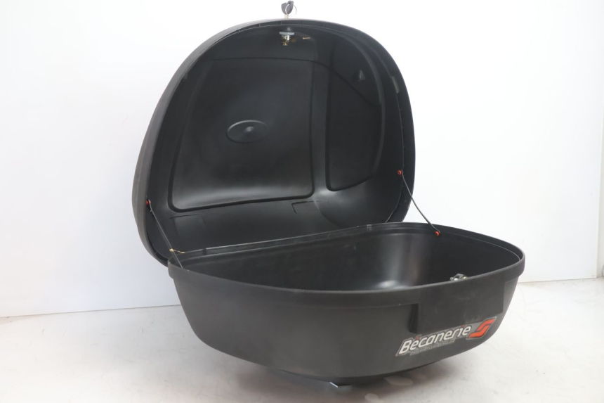 photo de KUFER TYŁ KYMCO AGILITY 4T 50 (2005 - 2018) - Zbliżenie techniczne