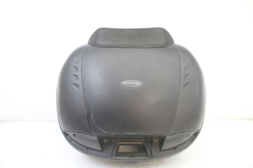 photo de KUFER TYŁ APRILIA ATLANTIC 125 (2003 - 2009) - Zbliżenie techniczne