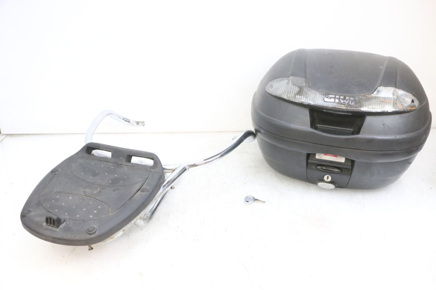 photo de KUFER TYŁ PEUGEOT DJANGO 4T 50 (2014 - 2019) - Widok główny