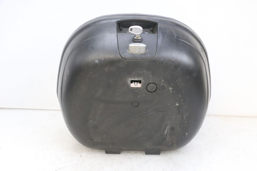 photo de KUFER TYŁ PEUGEOT DJANGO 4T 50 (2014 - 2019) - Kontrola wizualna