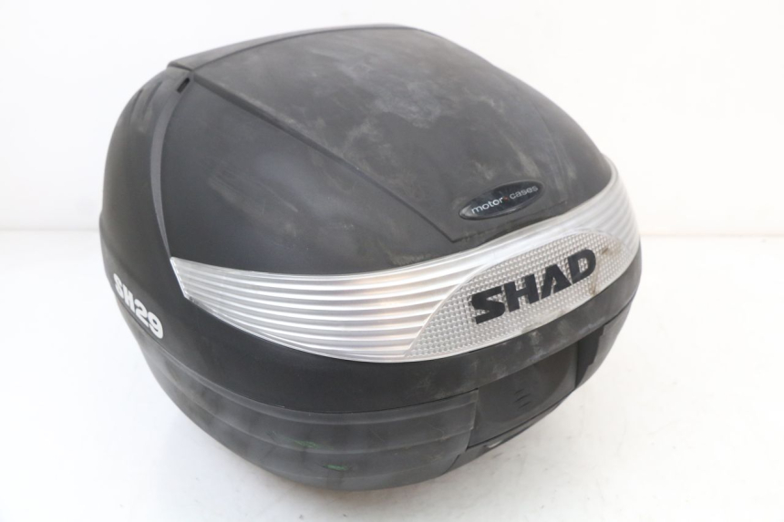 photo de KUFER TYŁ PEUGEOT KISBEE 4T 50 (2018 - 2022) - Widok główny