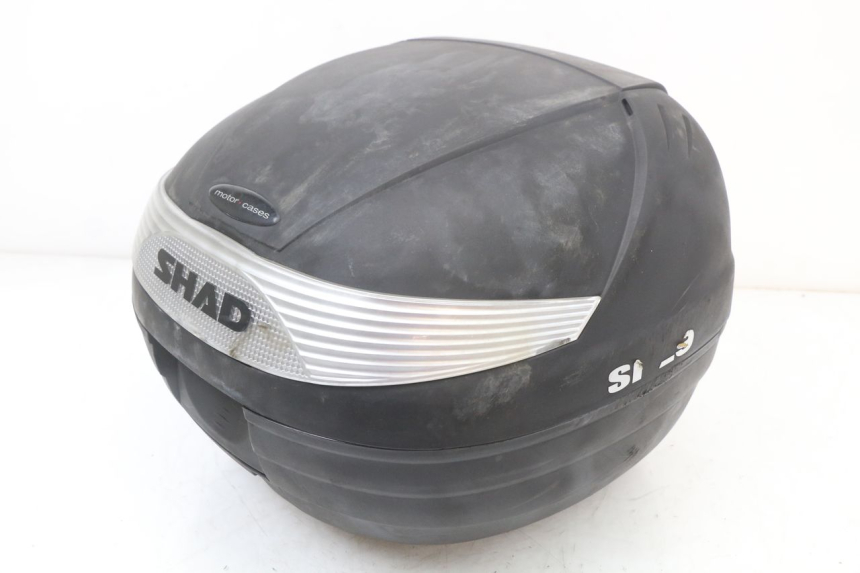 photo de KUFER TYŁ PEUGEOT KISBEE 4T 50 (2018 - 2022) - Zbliżenie techniczne