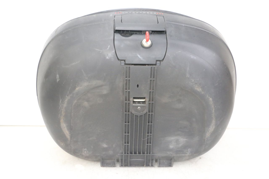 photo de KUFER TYŁ KYMCO X-TOWN XTOWN 125 (2016 - 2021) - Stan powierzchni