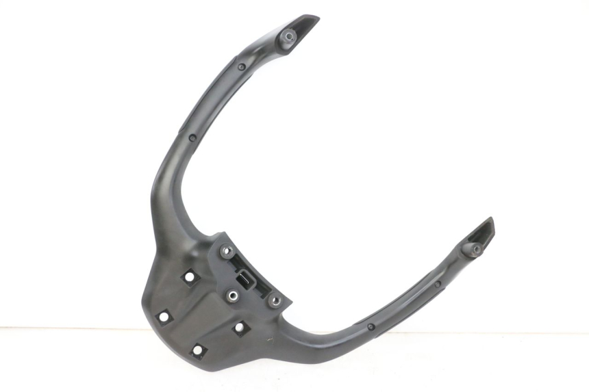 photo de KUFER TYŁ PIAGGIO MP3 HPE 350 (2018 - 2020) - Szczegóły charakterystyczne