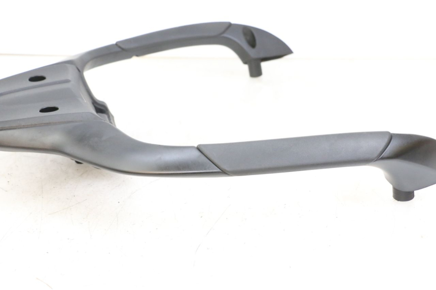 photo de KUFER TYŁ PIAGGIO MP3 HPE 350 (2018 - 2020) - Oznaczenia i referencje