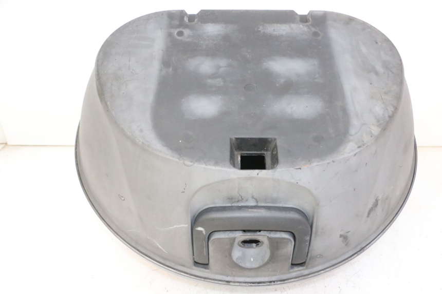 photo de KUFER TYŁ PIAGGIO MP3 LT 300 (2010 - 2016) - Alternatywny kąt