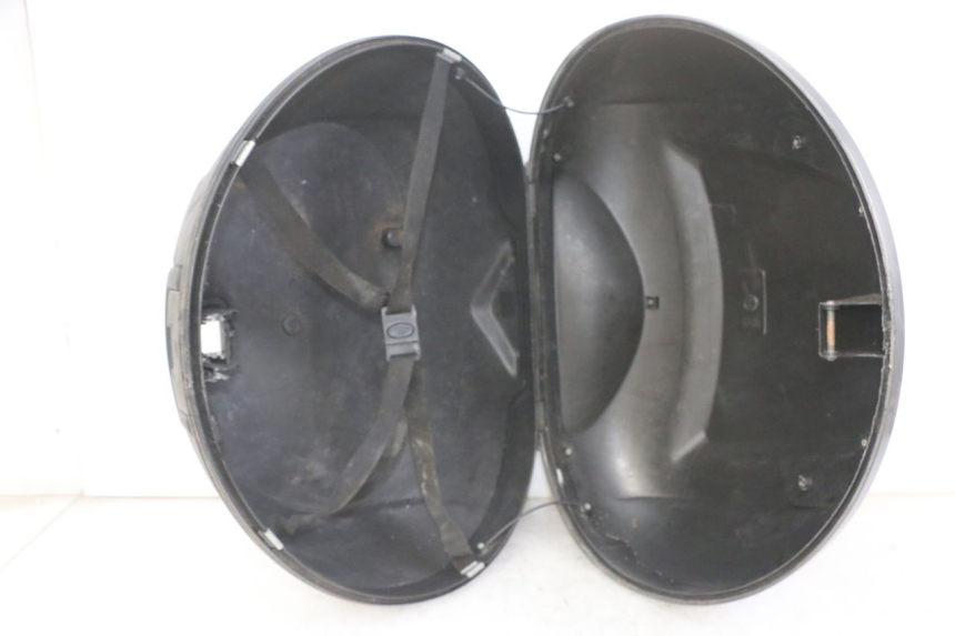 photo de KUFER TYŁ PIAGGIO MP3 LT 300 (2010 - 2016) - Zoom stanu zużycia