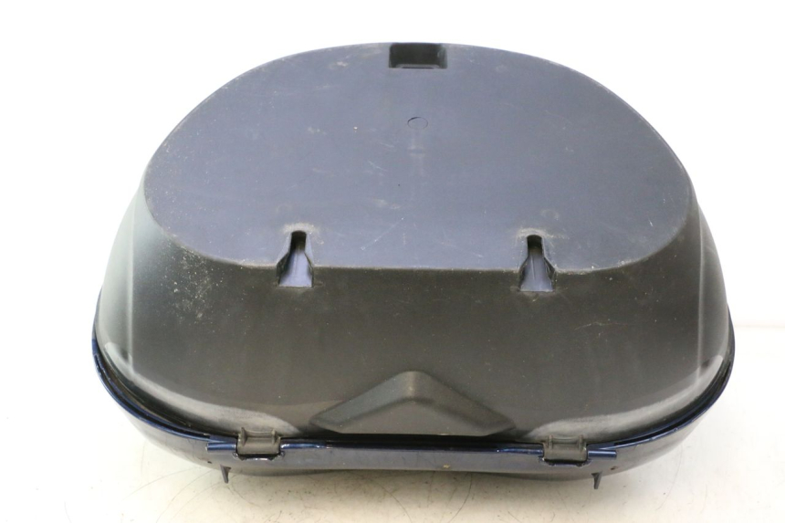 photo de KUFER TYŁ PIAGGIO MP3 LT 400 (2007 - 2012) - Szczegół części