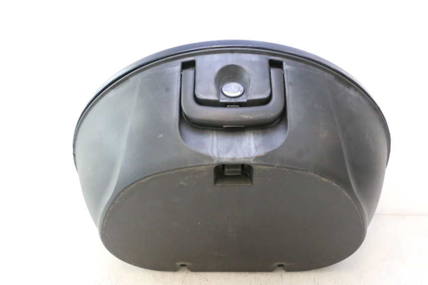 photo de KUFER TYŁ PIAGGIO MP3 LT 400 (2007 - 2012) - Zoom stanu zużycia