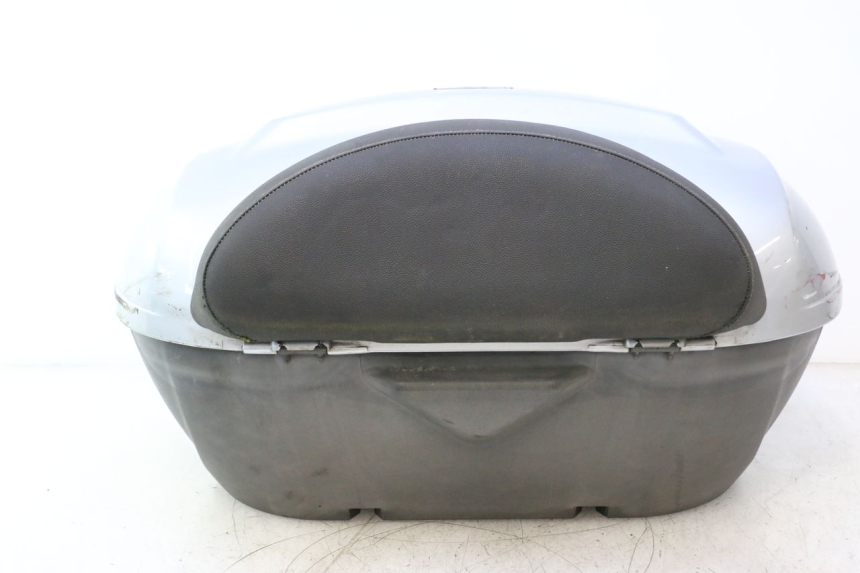photo de KUFER TYŁ PIAGGIO MP3 125 (2006 - 2014) - Stan powierzchni